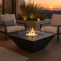 Table de foyer carrée moderne 120x120cm avec pare-vent en verre, verre à feu bleu, acier noir mat, bioéthanol, foyer portable pour patio extérieur