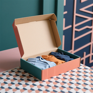 Biểu Tượng Tùy Chỉnh Sang Trọng In Thân Thiện Với Môi Trọng Lượng Nhẹ Sóng Hộp Bưu Phẩm Cho Quần Áo Hàng Hóa Gói - Product Image 4