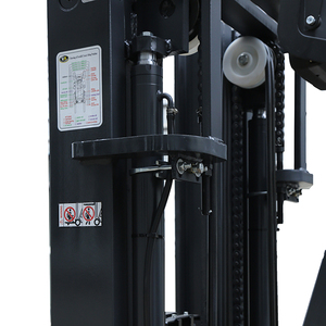 รถยกดีเซล <span class=keywords><strong>UN</strong></span> <span class=keywords><strong>Forklift</strong></span> ขนาด3ตัน Montacargas พร้อมเครื่องยนต์ ISUZU - Product Image 4