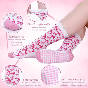 Nouvelles Chaussettes de Yoga Personnalisées pour Femme – Adorables Chaussettes de Sport en Tricot Rose Antidérapantes avec Grip en Silicone pour Barre et Pilates - Product Image 2