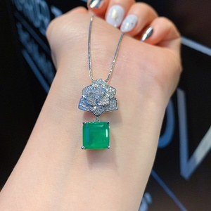 Fashion Eco-friendly Copper Floral Inlay Pendant Earrings Ring Set 10*10MM Green Women's Zircon Jewelry Set for Timeless Style - Product Image 3