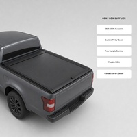 Couverture de benne enroulable noire mate pour camionnettes avec poignée de déverrouillage encastrée