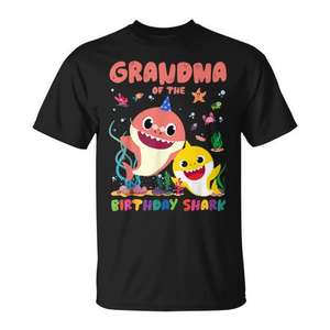 T-shirt « Grand-mère du requin d'anniversaire » pour une célébration amusante en famille - Product Image 1
