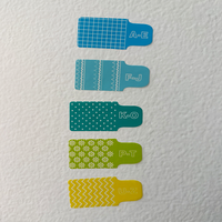 Mignonnes notes adhésives en forme de bouteille avec lettres de l'alphabet imprimées sur PET durable pour l'étude