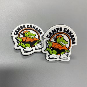 Patchs en caoutchouc PVC personnalisés avec logo 3D, transfert en silicone gaufré à chaud, étiquettes thermocollantes pour casquettes, dentelle et fleurs en velcro - Product Image 3
