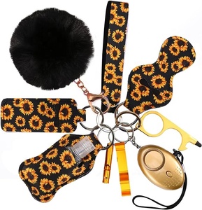 Abridor de botellas de anillo para hombre a granel, accesorios personalizados promocionales, llavero de autodefensa de seguridad de Metal para mujer - Product Image 1