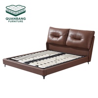 Lit en cuir souple de luxe au design italien pour chambre principale, base de lit moderne en cuir marron taille King/Queen pour villa et appartement