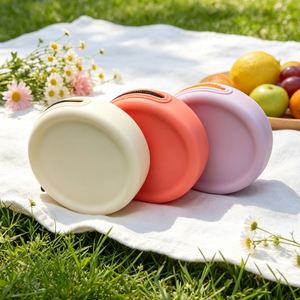 Customized Design <b>Mini</b> Silicone Wallet Fashionable Portable Waterproof Zipper Closure Coin Purse for Outdoor Use - Product Image 2
