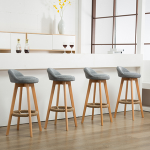 Taburetes de mostrador de cocina de espalda baja clásica rústica nórdica, silla de cocina, silla de <span class=keywords><strong>Bar</strong></span> de madera de goma, taburete de <span class=keywords><strong>Bar</strong></span> giratorio de madera con reposapiés - Product Image 4