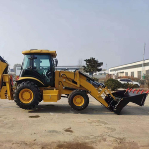 Chargeuse-pelleteuse CAT 420F d'occasion à prix avantageux, Caterpillar CAT 420F d'origine, chargeuse sur pneus 4x4 pour travaux de construction - Product Image 3
