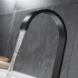 <span class=keywords><strong>Robinet</strong></span> à cascade à tube carré à <span class=keywords><strong>double</strong></span> trou à poignée unique, lavabo artistique, <span class=keywords><strong>sortie</strong></span> d'eau chaude et froide rotative pour salle de bain - Product Image 4