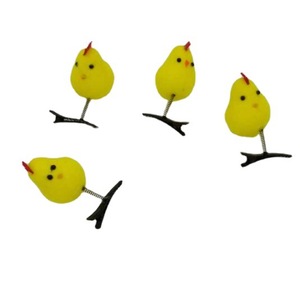 Pince à cheveux en peluche série mignonne en forme de poussin, 10 cm, pince latérale pour coiffure du Nouvel An, en tissu - Product Image 2