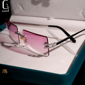 <span class=keywords><strong>Gafas</strong></span> <span class=keywords><strong>de</strong></span> <span class=keywords><strong>Sol</strong></span> <span class=keywords><strong>de</strong></span> Moda con Moissanita VVS1, Estilo HipHop, con Incrustaciones <span class=keywords><strong>de</strong></span> Moissanita, Plata <span class=keywords><strong>de</strong></span> Ley 925, Pasan la Prueba del Diamante - Product Image 5