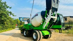 Camion malaxeur à béton autochargeur Shanqi Howo d'occasion, couleur verte, moteur de marque ZZSTC, pompe à couple élevé, engrenage et roulement. - Product Image 2
