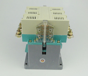 Contacteur magnétique de haute qualité Zhiming série CJ20 pour lignes de transmission longues 100A 160A 250A 400A 630A Accepteur CJ20-400A Conta - Product Image 2