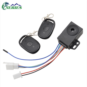 Allarme ad Alta Frequenza 36-72V per Moto e Biciclette Elettriche, Serratura Elettronica con Telecomando e Avviamento con Un Solo Tasto - Product Image 2