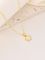 2025 meilleure vente exquis fleur de prunier pétale cinq feuilles fleur pendentif collier réglable plaqué or coloré pendentif collier