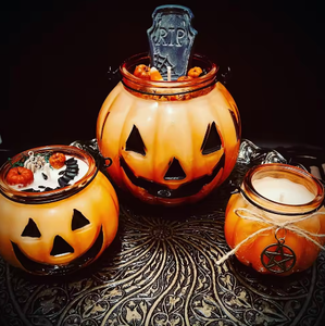 Bougie parfumée LANJO Halloween Jack O Lantern dans un bocal en verre orange avec un design classique de citrouille pour la décoration des fêtes - Product Image 4
