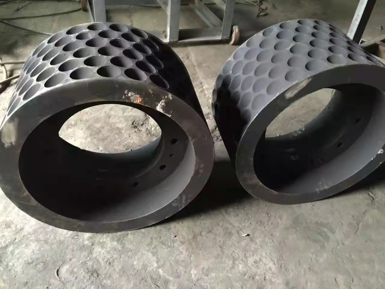 Spot goods in stock Automatic charcoal coal ball briquette making machine