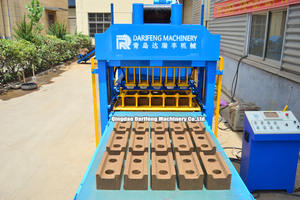 <span class=keywords><strong>DF5</strong></span>-10 machine de fabrication de briques à emboîtement d'argile à pression hydraulique boue sol ciment brique à vendre - Product Image 2