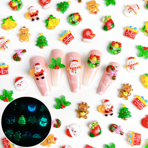20 piezas Navidad Sanrios Nail Art accesorios encanto luminoso Santa Claus copo <span class=keywords><strong>de</strong></span> nieve alce trabajo hecho a mano decoración <span class=keywords><strong>de</strong></span> <span class=keywords><strong>uñas</strong></span> - Product Image 1