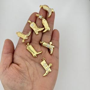 Liontin Sepatu Koboi Berlapis Emas Custom, Bintang, dan Hiasan CZ untuk Pecinta Pembuatan Perhiasan - Product Image 6