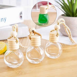 8ml Round Color Rope Car Perfume <strong>Diffusion</strong> <strong>Bottle</strong> Pendant Decoration Car air Fresh Perfume Empty <strong>Bottle</strong> - Product Image 5
