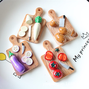 100 pièces Mini résine Miniature légumes planche à découper dos plat Cabochon Scrapbook pour <span class=keywords><strong>maison</strong></span> de poupée <span class=keywords><strong>maison</strong></span> cuisine Fariry <span class=keywords><strong>jardin</strong></span> déco - Product Image 1