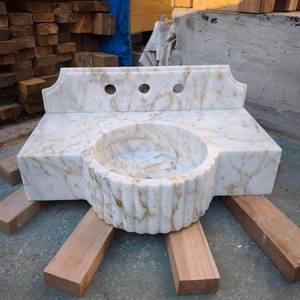 Lujoso Lavabo Integrado de Mármol Calacatta Gold Acanalado, Encimera de Piedra Natural Hecha a Mano, Lavabo Personalizado Duradero - Product Image 1