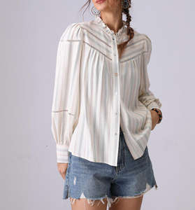 เสื้อผู้หญิงผ้าฝ้ายติดกระดุมหน้าสไตล์วินเทจ - Product Image 3