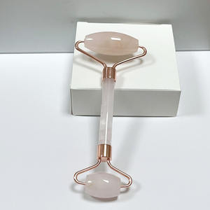 Boîte de conditionnement de coffret cadeau cosmétique avec rouleau de beauté en jade, fermeture magnétique à rabat personnalisé avec logo, avec EVA - Product Image 2