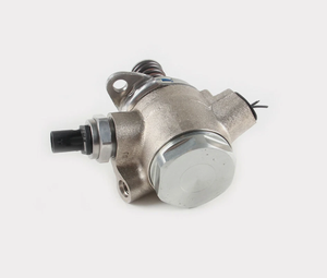 Bomba de Combustible de Alta Presión Compatible con AUDI A4 A6 A8 06E127025M CALA - Product Image 4