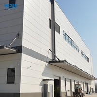 Entrepôt à grande portée en structure métallique pour centre logistique, bâtiment de stockage à ossature métallique connectée par boulons