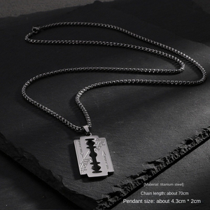 Acier Inoxydable Homme Punk Bijoux Gravé Évider Lame De Rasoir Pendentif Collier Haute Poli Pendentif Chandail Collier - Product Image 2