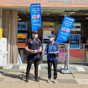 Biểu Tượng Tùy Chỉnh Ngoài Trời Khuyến Mại Đi Bộ Ba Lô Hình Chữ Nhật Teardrop Hình Dạng Quảng Cáo Biểu Ngữ Với Lông Thiết Kế Cho Các Sự Kiện - Product Image 5