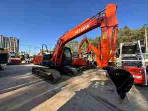 Excavadora de Orugas Usada Hitachi ZX120 Fabricada en Japón, Excavadora Pequeña Hitachi ZX120 - Product Image 6