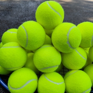 Balle <span class=keywords><strong>de</strong></span> <span class=keywords><strong>tennis</strong></span> <span class=keywords><strong>de</strong></span> qualité supérieure OEM personnalisée marque <span class=keywords><strong>prix</strong></span> <span class=keywords><strong>de</strong></span> gros tour championnat Padel balle <span class=keywords><strong>de</strong></span> <span class=keywords><strong>tennis</strong></span> pour chien personnalisation logo bas quantité minimale <span class=keywords><strong>de</strong></span> commande - Product Image 1