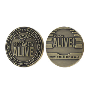 Двухсторонняя металлическая монета с латунным тиснением - Product Image 2