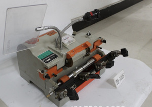 High Security 100E <strong>Key</strong> <strong>Duplicator</strong> Multifunctional External <strong>Cutter</strong> <strong>Key</strong> <strong>Machine</strong> - Product Image 5