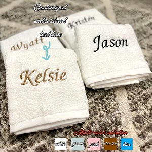 Toalla de Mano con Nombre Bordado |   Diseño de Texto Personalizado |   2 líneas incluidas |   100% Algodón de Secado Rápido | - Product Image 2
