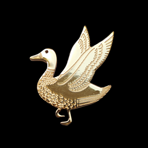 Lencana Pin Baja Anti Karat Berlapis Emas 24K Merek JINFUJIA Kustom, Berhiaskan Berlian Imitasi, Desain Terukir 3D, Ukuran dan Bentuk Dapat Disesuaikan - Product Image 5
