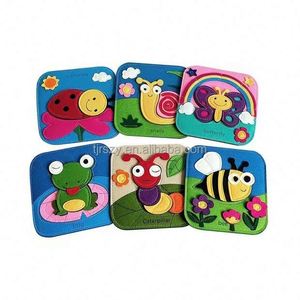 Rompecabezas de Fieltro Montessori de Rana, Mariquita, Abeja, Mariposa y Oruga para Niños Pequeños, Libro de Actividades para el Desarrollo de Habilidades Básicas - Product Image 1