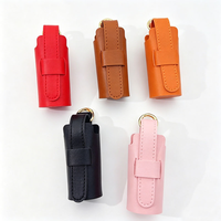 Étui à rouge à lèvres en cuir PU durable avec cordon, pochette portable pour baume à lèvres, pochette à rouge à lèvres à suspendre au cou, accessoires de maquillage