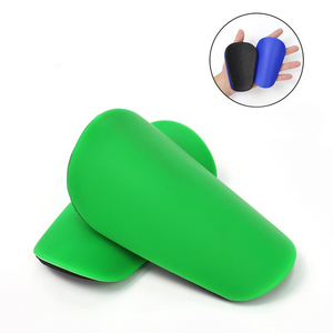 Espinilleras de Fútbol Blancas Personalizadas Qirui, Espinilleras de Sublimación Pequeñas, Mini Espinilleras - Product Image 3