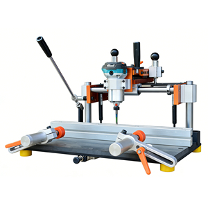 Petite fraiseuse manuelle pour la fabrication de portes et fenêtres en aluminium, équipement de fabrication - Product Image 1