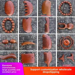 Collier de grattoir pour oiseaux rouges Surabaya naturel Peigne de massage en pierre triangulaire pour le visage Application du corps Masque pour les yeux - Product Image 3