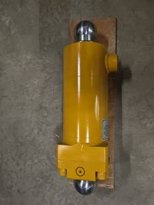 ท่อเหล็ก PLUNGER TUBE ยี่ห้อใหม่ ขนาดเส้นผ่านศูนย์กลางภายนอก 130 มม. / ก้าน 80 มม. ระยะชัก 450 มม. สำหรับใช้งานกับปั๊มคอนกรีตแบบแกว่ง - Product Image 6