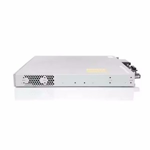 สวิตช์ C9200L-24T-4X-A ซีรีส์ C9200 สวิตช์อีเธอร์เน็ตกิกะบิต 24 พอร์ต รุ่น C9200L-24T-4X-A - Product Image 3