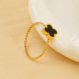 Anello a catena in acciaio inossidabile placcato oro 18K con motivo placcato a 4 foglie anello con conchiglia di fiori moda donna negozio di anelli Online - Product Image 3