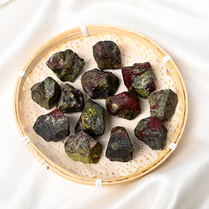 Bán Buôn Tinh Thể Tự Nhiên Thủ Công Đá Quý Thô Rồng Máu Đá Cho Chữa Bệnh - Product Image 5